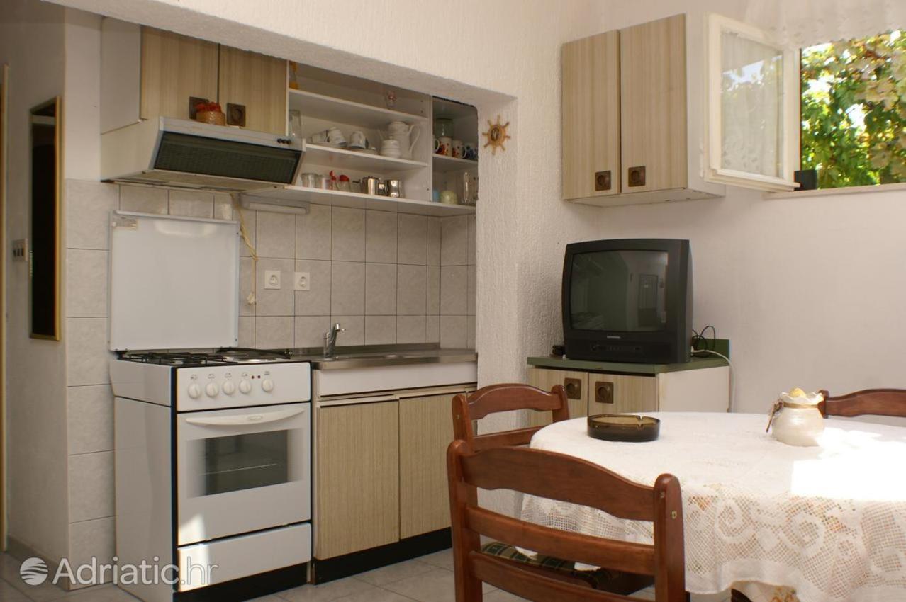 Zora Apartment Seget Vranjica Exterior foto